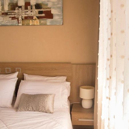 La Riviera Aparthotel Fernando de la Mora Eksteriør bilde