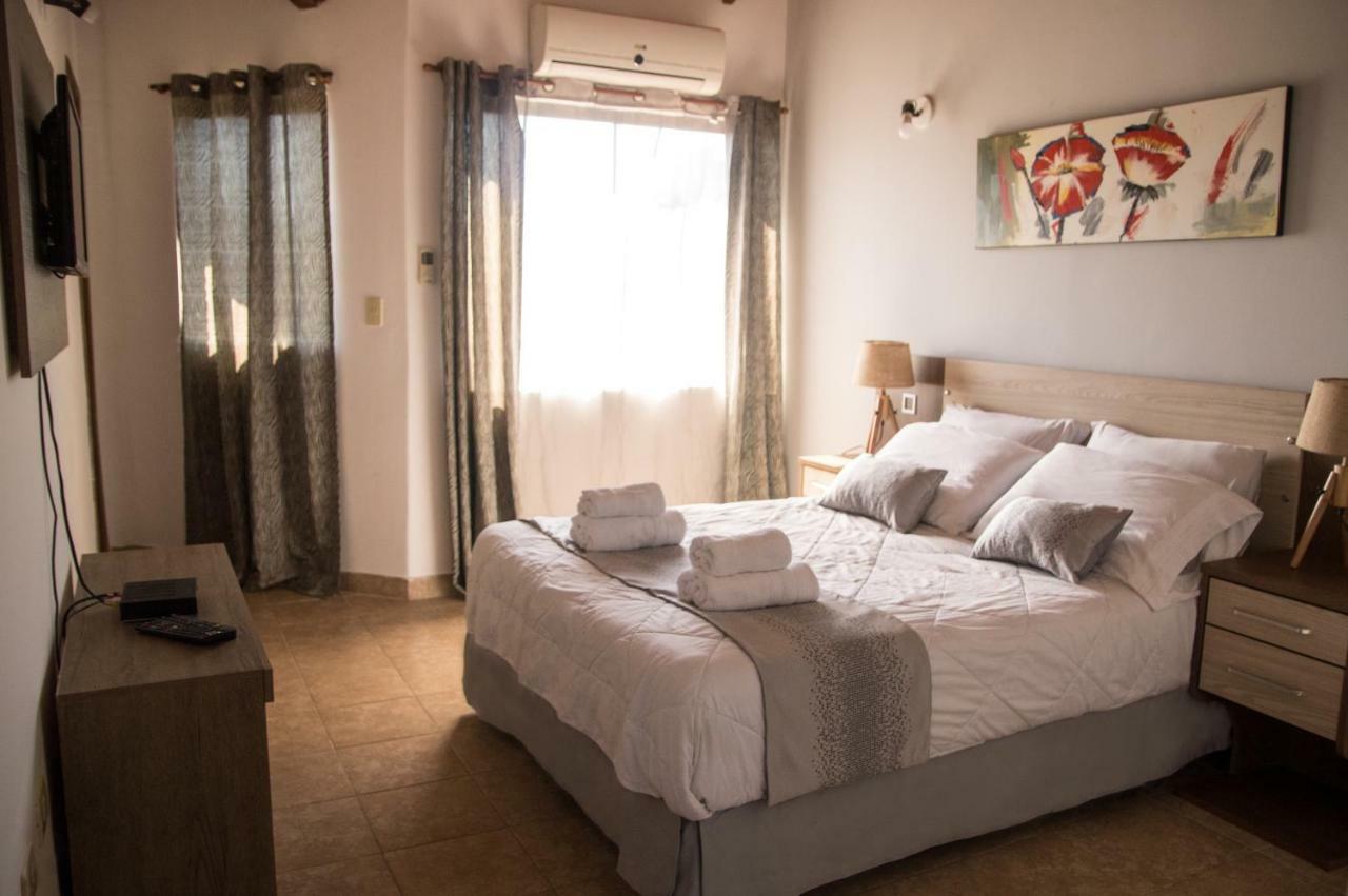 La Riviera Aparthotel Fernando de la Mora Eksteriør bilde