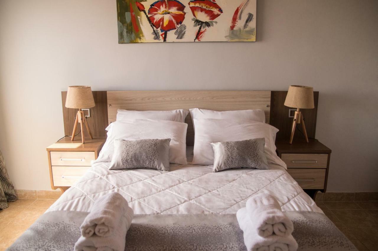 La Riviera Aparthotel Fernando de la Mora Eksteriør bilde