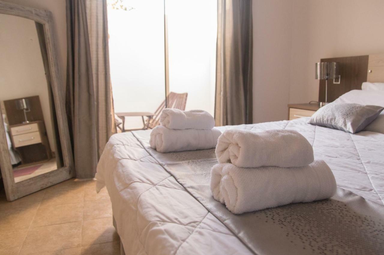 La Riviera Aparthotel Fernando de la Mora Eksteriør bilde