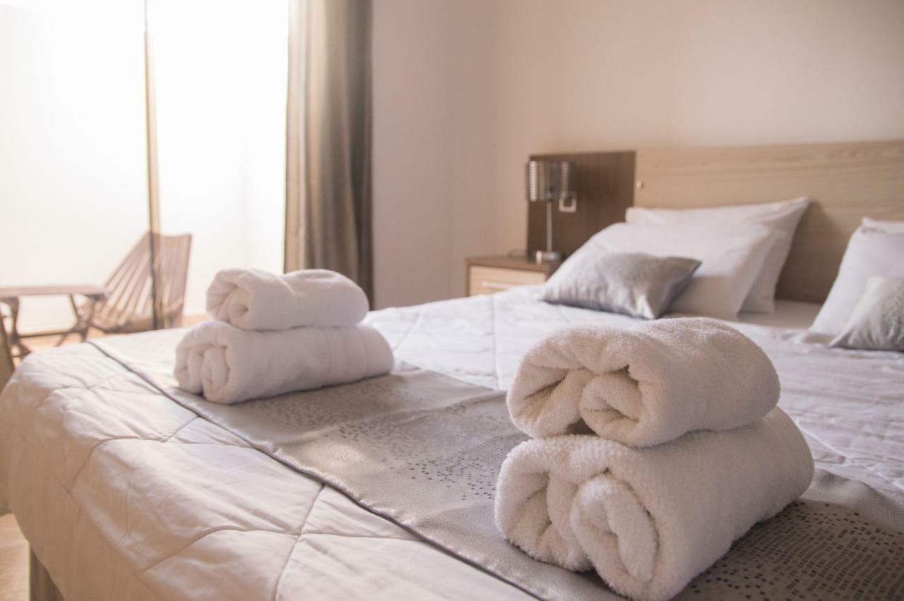 La Riviera Aparthotel Fernando de la Mora Eksteriør bilde